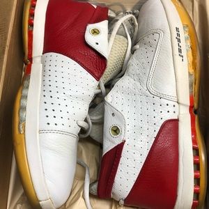 OG Nike Air Jordan XVI Low Size 10.5 not wearable